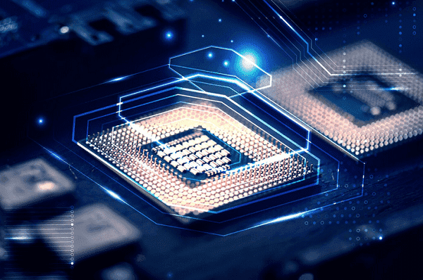 处理器（CPU）：决定电脑运算能力
