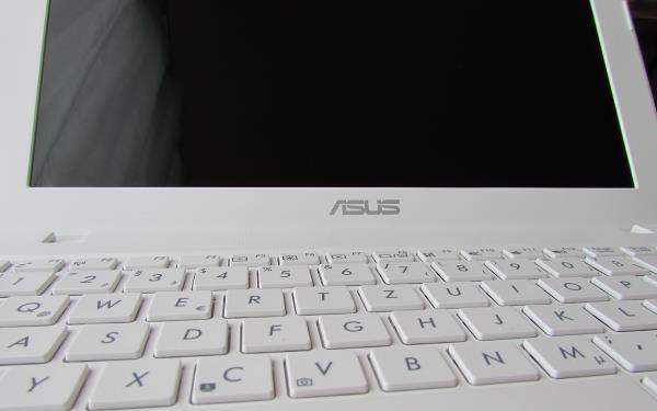 检查与清洁屏幕表面